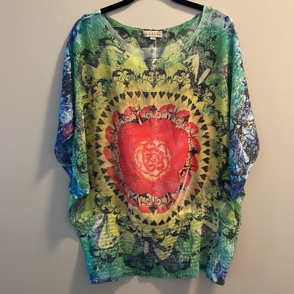 Live and Let Live lightweight top - Picture 4 of 4